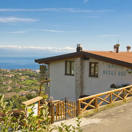 Valle Degli Dei 4*
