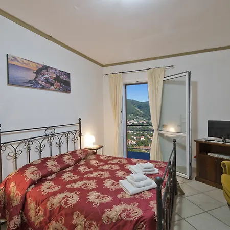 Valle Degli Dei بيت ضيافة أَجيرولا